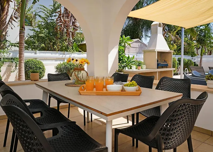 Evia - Walking To Med Sea * Ayia Napa