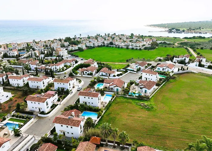 Villa Evia - Walking To Med Sea